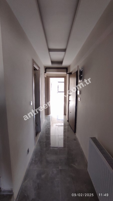 Antre Emlak'tan Satılık Gülyaka Mahallesinde 4+1, Ebeveyn Banyolu Doğalgazlı Asansörlü Otoparklı Sıfır Dubleks Daire