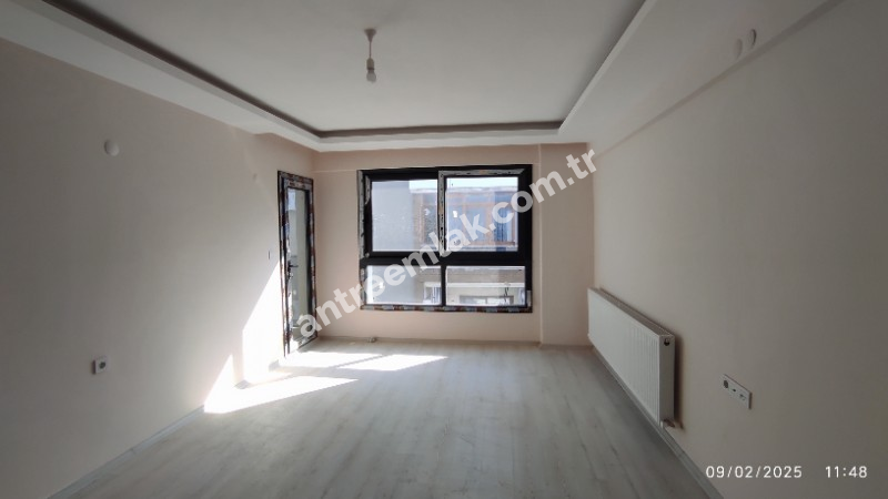 Antre Emlak'tan Satılık Gülyaka Mahallesinde 4+1, Ebeveyn Banyolu Doğalgazlı Asansörlü Otoparklı Sıfır Dubleks Daire