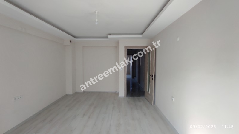 Antre Emlak'tan Satılık Gülyaka Mahallesinde 4+1, Ebeveyn Banyolu Doğalgazlı Asansörlü Otoparklı Sıfır Dubleks Daire