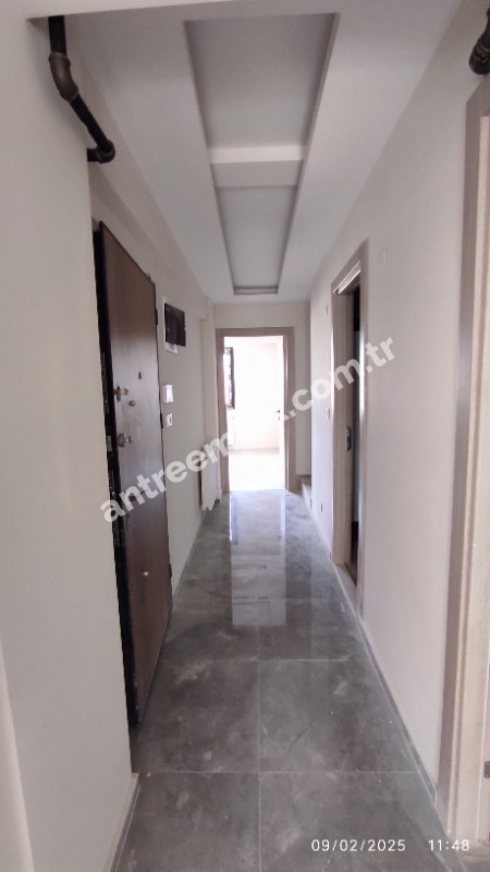 Antre Emlak'tan Satılık Gülyaka Mahallesinde 4+1, Ebeveyn Banyolu Doğalgazlı Asansörlü Otoparklı Sıfır Dubleks Daire