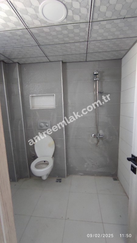 Antre Emlak'tan Satılık Gülyaka Mahallesinde 4+1, Ebeveyn Banyolu Doğalgazlı Asansörlü Otoparklı Sıfır Dubleks Daire