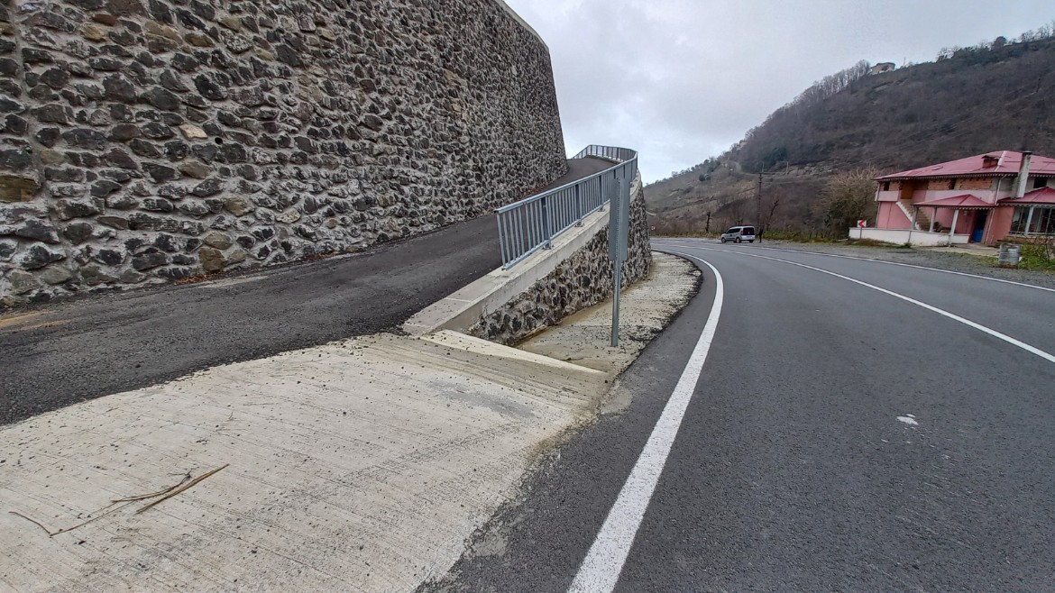 BEŞİKDÜZÜ VARDALLI'DA SATILIK 2.759 M2 ARAZİ