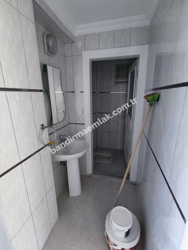 GÖNEN’DE ÖZEL TASARIMLI, GENİŞ 3+1 DAİRE
