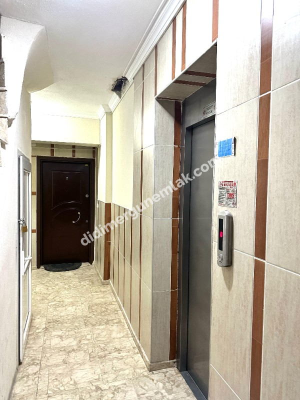 ŞEHİR MERKEZİN DE SATILIK DAİRE EK:1266