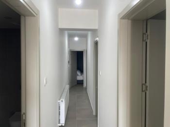 Lefkoşa Batıkent Bölgesinde Satılık 3+1 Havuzlu Lüks Villa