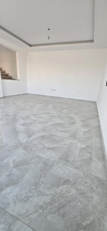 Lefkoşa Yenikent Bölgesinde Hemen Teslim Satılık 3+1 Köşe Villa 