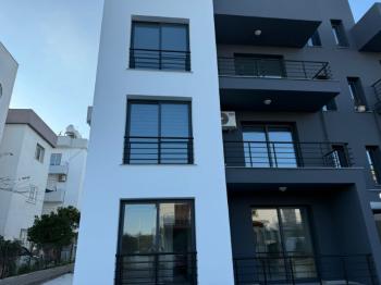 Lefkoşa Gönyeli Bölgesinde Sıfır 2+1 Satılık Daire