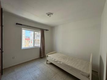 Mağusa Gülseren Bölgesinde Full Eşyalı Kiralık 3+1 Daire