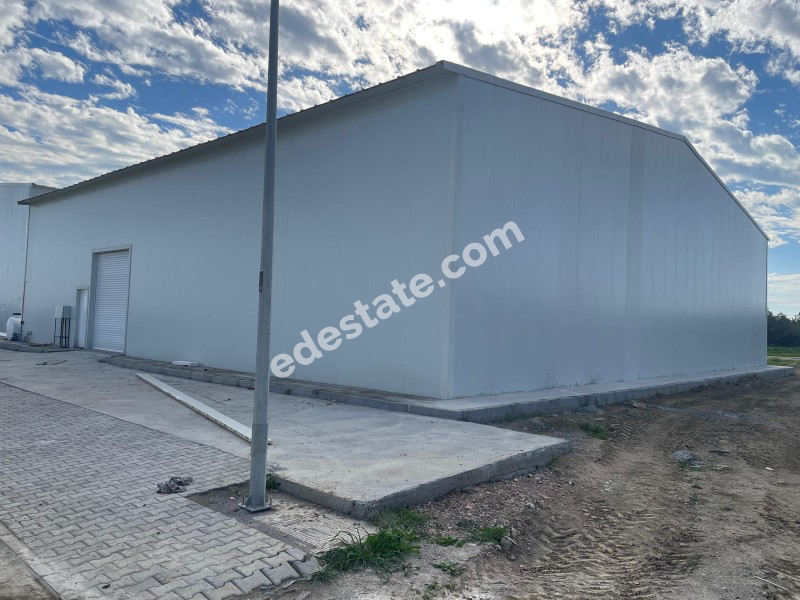 Lefkoşa Haspolat Sanayi Bölgesinde Sıfır Kiralık Depo 