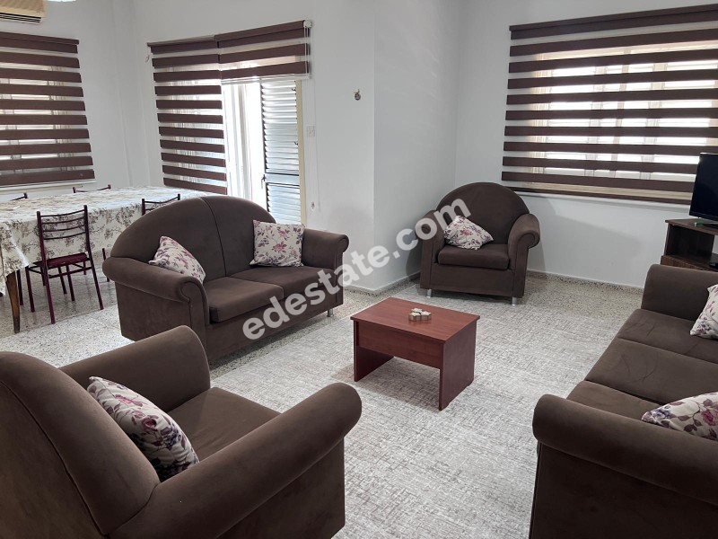 Lefkoşa Yenikent Bölgesinde Full Eşyalı 3+1 Kiralık Daire