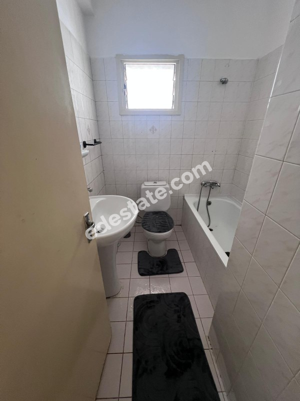 Lefkoşa Yenikent Bölgesinde Full Eşyalı 3+1 Kiralık Daire