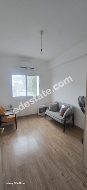 Lefkoşa Yenikent Bölgesinde Yarı Eşyalı 2+1 KİRALIK ZEMİN KAT DAİRE