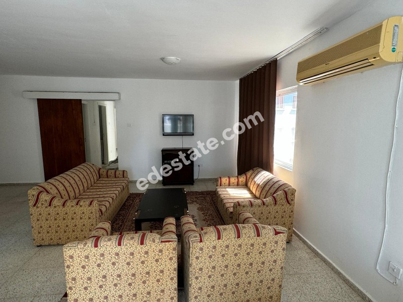 Mağusa Gülseren Bölgesinde Full Eşyalı Kiralık 3+1 Daire