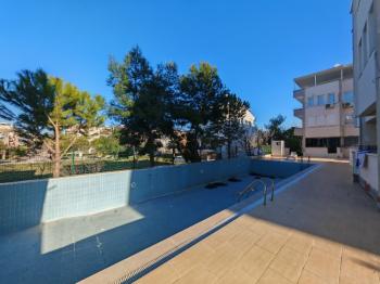 Altınkumda Onur Sitesinde Satılık