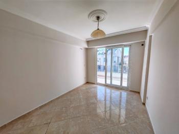 Didim Yeni Mahalle'de Geniş Balkonlu 1+1 Satılık Daire