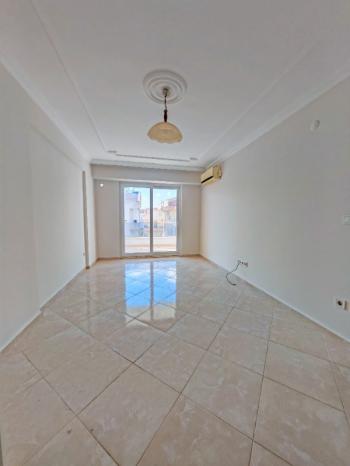 Didim Yeni Mahalle'de Geniş Balkonlu 1+1 Satılık Daire