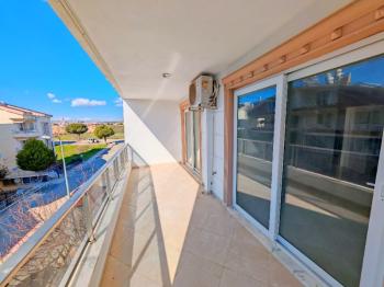 Didim Yeni Mahalle'de Geniş Balkonlu 1+1 Satılık Daire