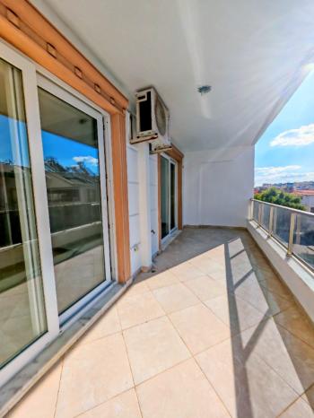 Didim Yeni Mahalle'de Geniş Balkonlu 1+1 Satılık Daire