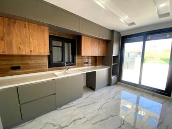 Didim'de Satılık Tam Müstakil Villa