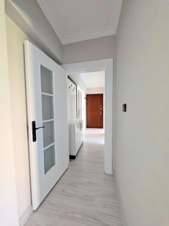 Cumhuriyet İlkokuluna Yakın Satılık Daire