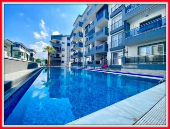 Didim'de Site İçinde Deniz Manzaralı Yazlık