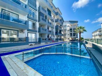 Didim'de Site İçinde Deniz Manzaralı Yazlık