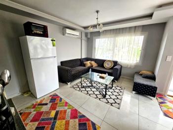 Didim Yeni Mahalle'de Müstakil Girişli 1+1 Satılık Daire