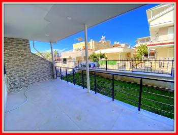 Didim'de Denize 200 Metre Mesafede Satılık Villa