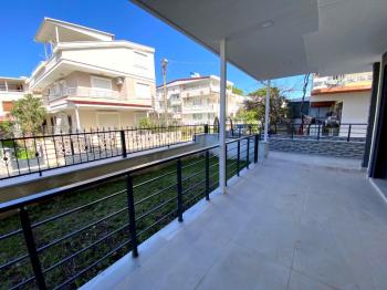 Didim'de Denize 200 Metre Mesafede Satılık Villa