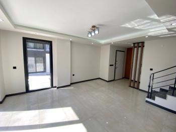 Didim'de Site İçersinde Satılık Villa