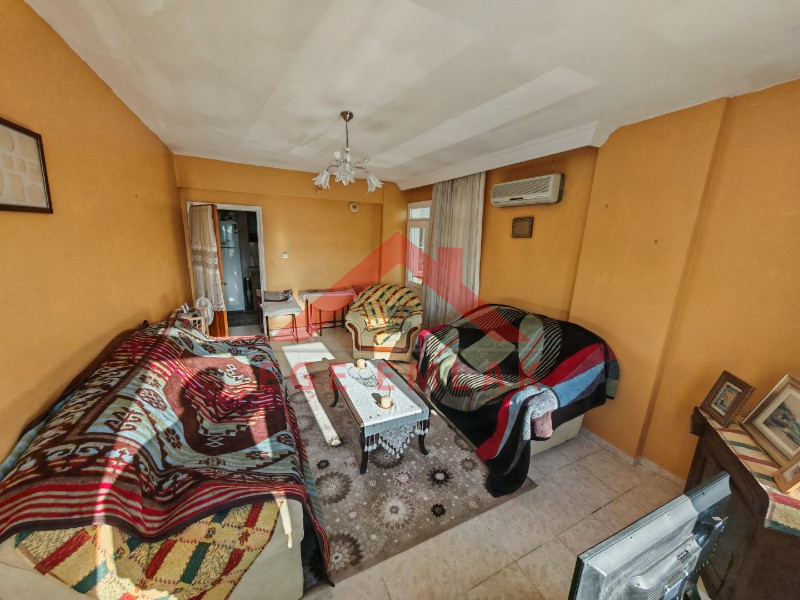 Altınkumda Onur Sitesinde Satılık