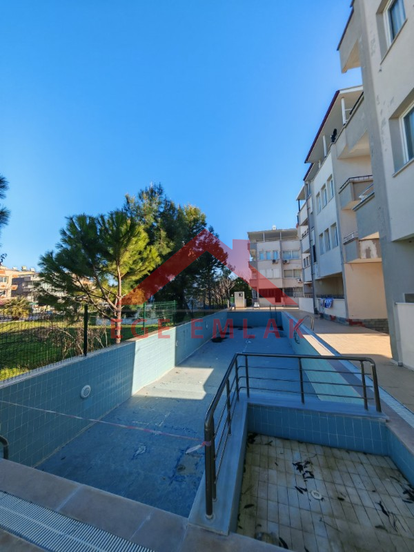 Altınkumda Onur Sitesinde Satılık