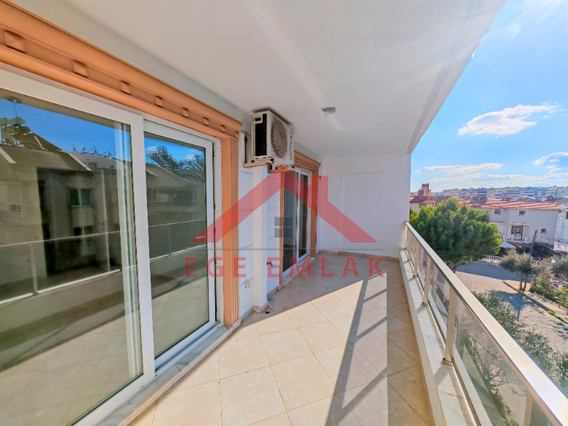 Didim Yeni Mahalle'de Geniş Balkonlu 1+1 Satılık Daire