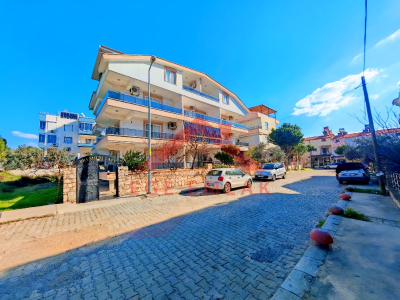 Didim Yeni Mahalle'de Geniş Balkonlu 1+1 Satılık Daire