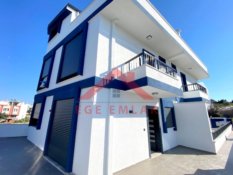 Didim'de Ful Eşyalı Satılık Villa