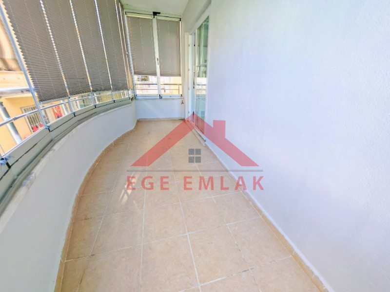 Cumhuriyet İlkokuluna Yakın Satılık Daire