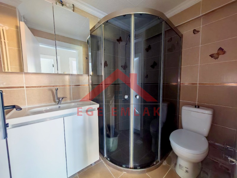 Cumhuriyet İlkokuluna Yakın Satılık Daire