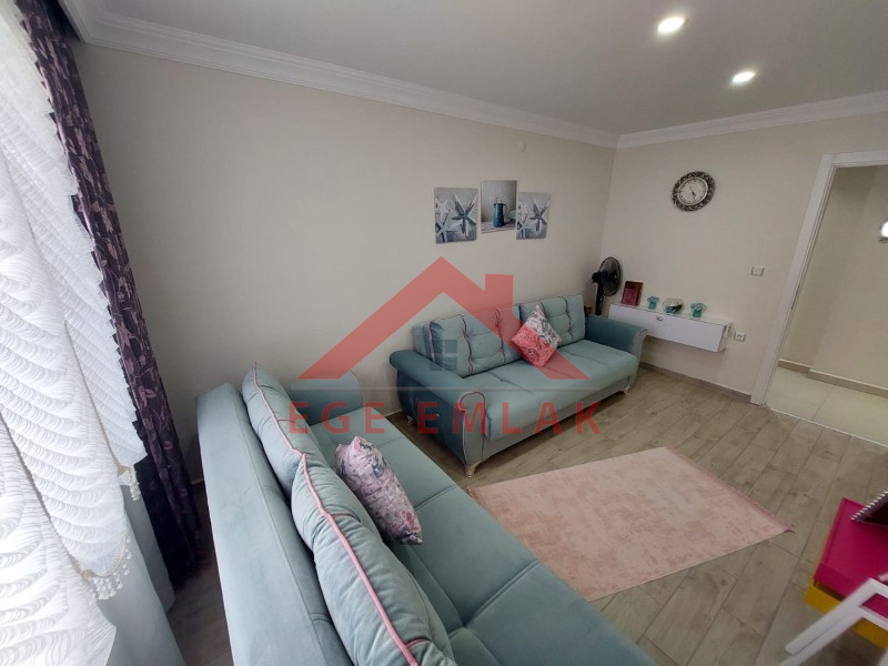 Didim'de Site İçinde Deniz Manzaralı Yazlık