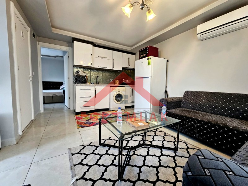 Didim Yeni Mahalle'de Müstakil Girişli 1+1 Satılık Daire