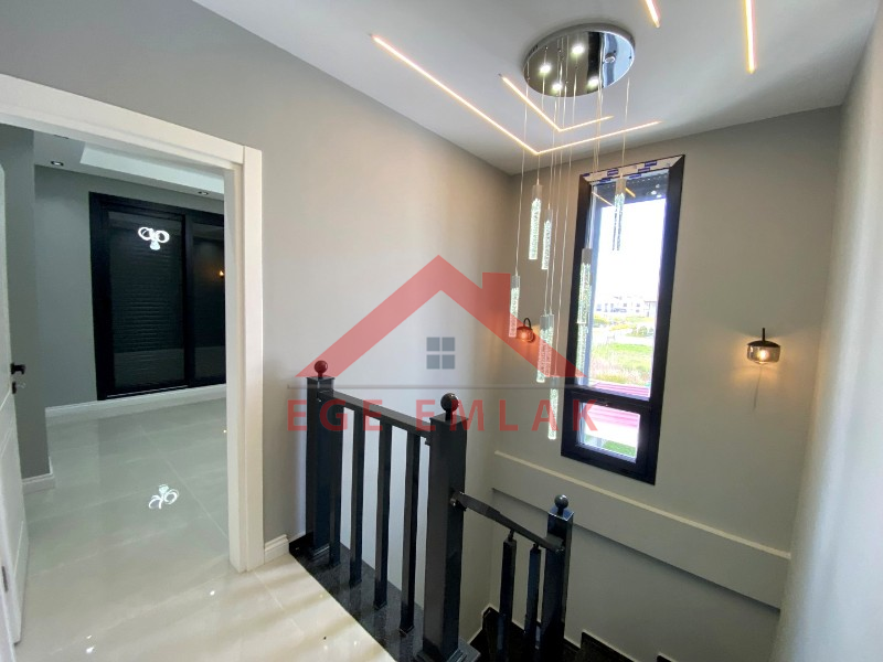 Didim'de Satılık Tam Müstakil Villa