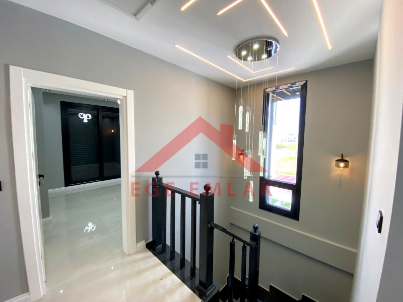 Didim'de Satılık Tam Müstakil Villa