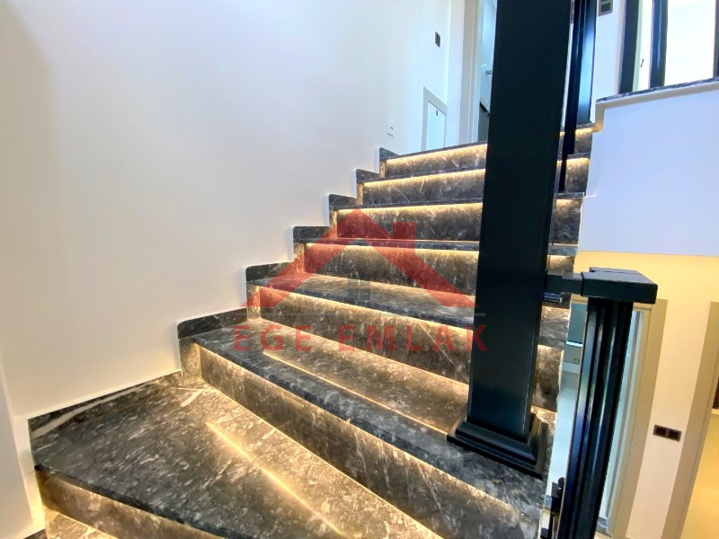 Didim Şehir Merkezine Yakın Satılık Villa