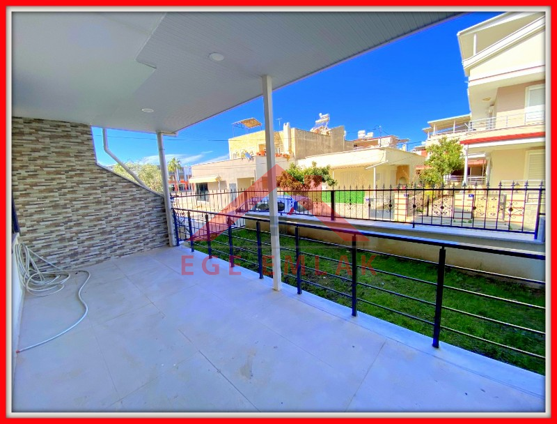 Didim'de Denize 200 Metre Mesafede Satılık Villa