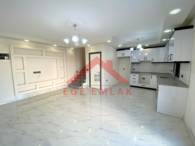 Didim'de Denize 200 Metre Mesafede Satılık Villa