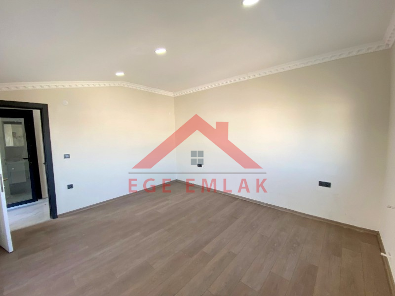 Didim'de Denize 200 Metre Mesafede Satılık Villa