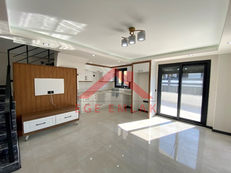 Didim'de Site İçersinde Satılık Villa