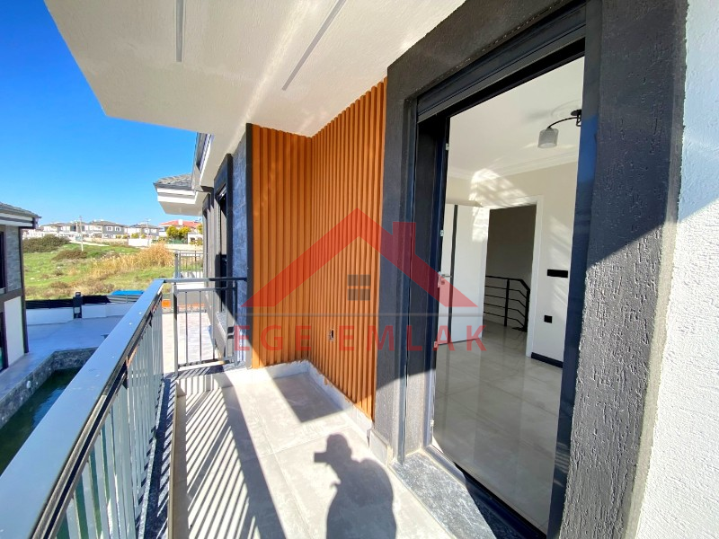 Didim'de Site İçersinde Satılık Villa