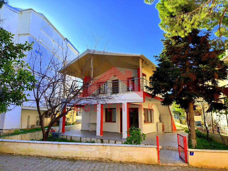 Didim Denizli Öğretmenler Sitesinde Satılık Yazlık