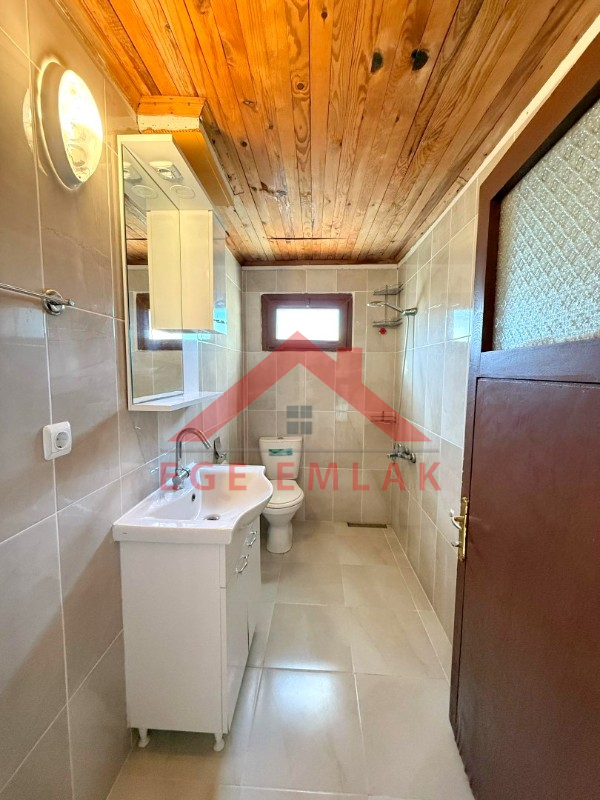 Didim Denizli Öğretmenler Sitesinde Satılık Yazlık