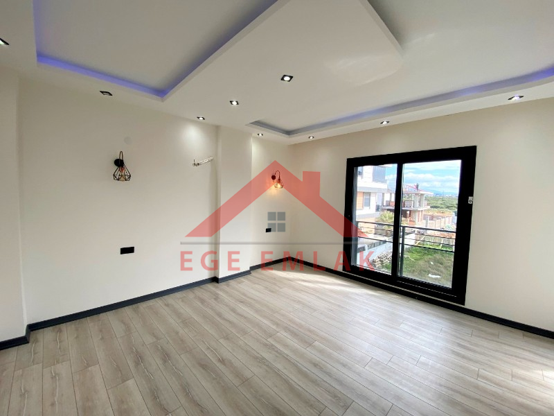 Didim'de Satılık 5+1 Ayrı Mutfaklı Villa